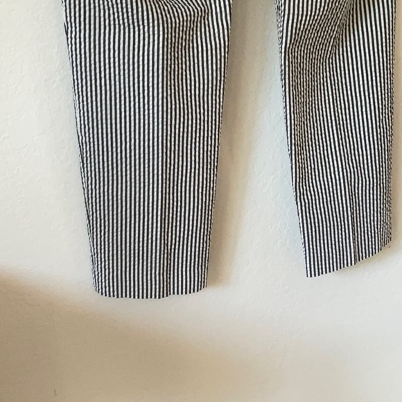 JCrew capris in beautiful seer sucker black and white stripes - Picture 7 of 8